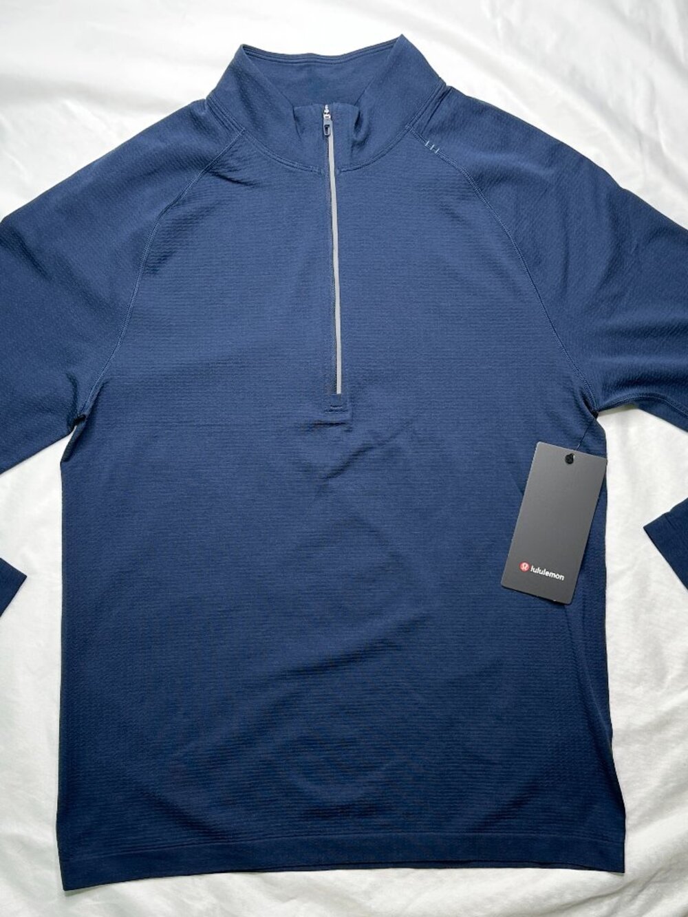 Lululemon Mens M Metal Vent Tech 1/2 Zip Blue Training Running Stretch NWT